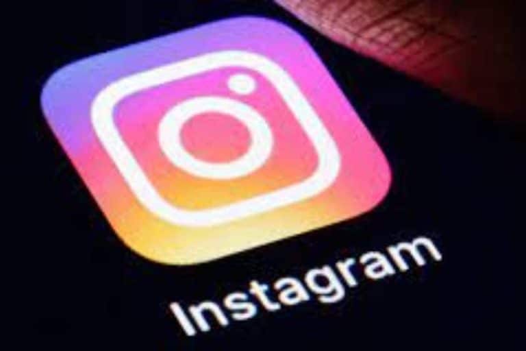 How to Make your iPhone Instagram Icon Aesthetic With iOS 14