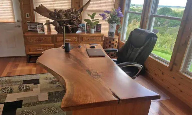 Cocobolo Desk: Everything You Need to Know