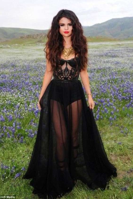 black corset dress - Looks inspiration