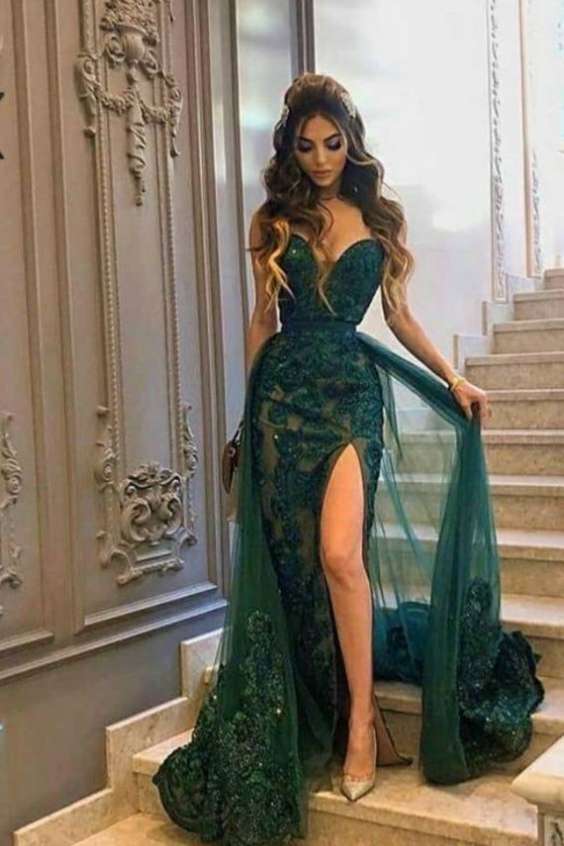 African lace -  mermaid Green sleeveless Gown with train- African prom dress - Ready to wear clothes