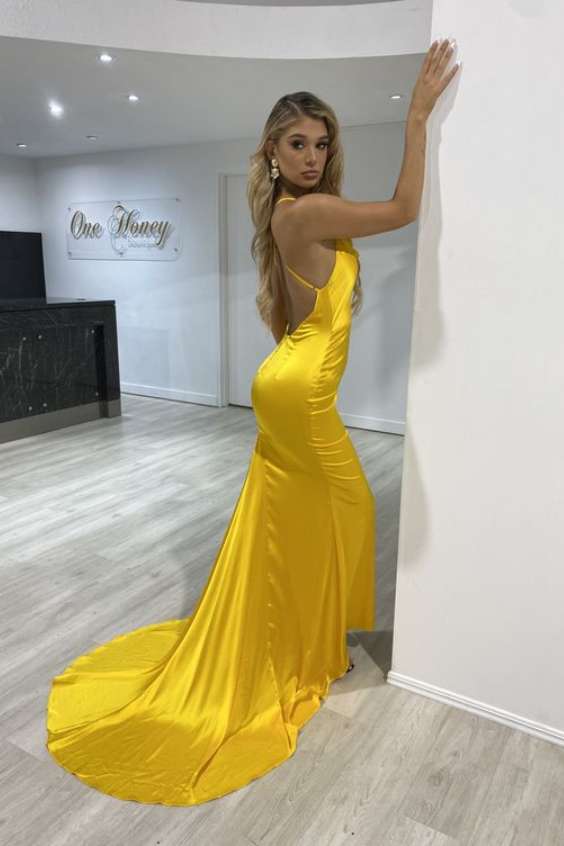 Honey Couture - Silky Low Back Mermaid Formal Dress