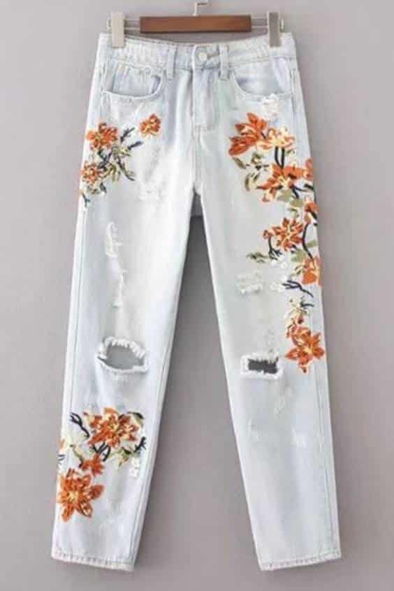 Floral Embroidered Ripped Detail Jeans