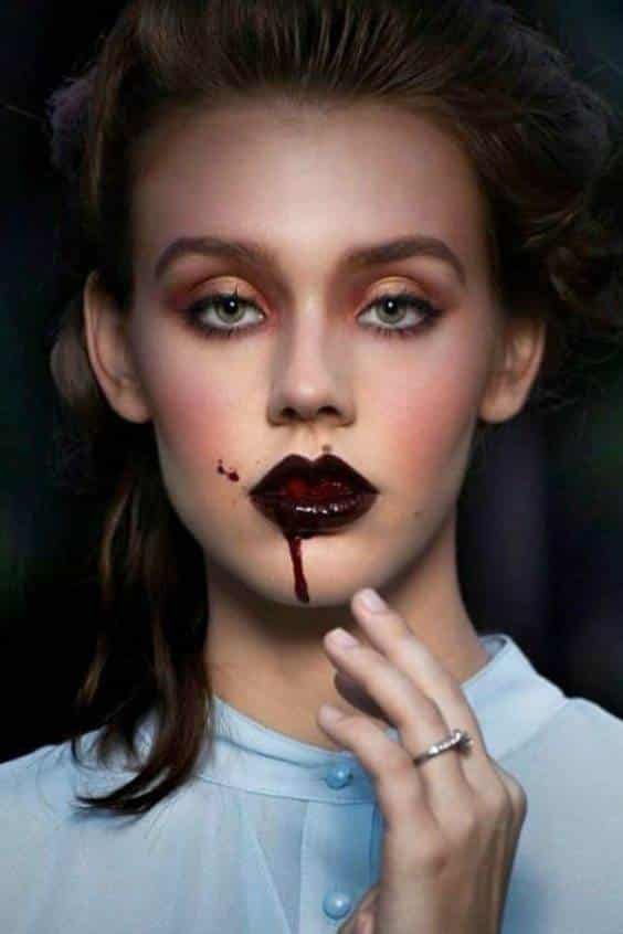 Vampire Makeup looks 
 - Vampire Makeup ideas