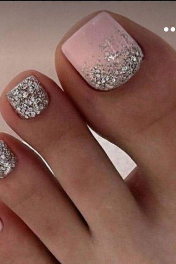 Grey Glitter Toe Nail Designs – Grey and Pink